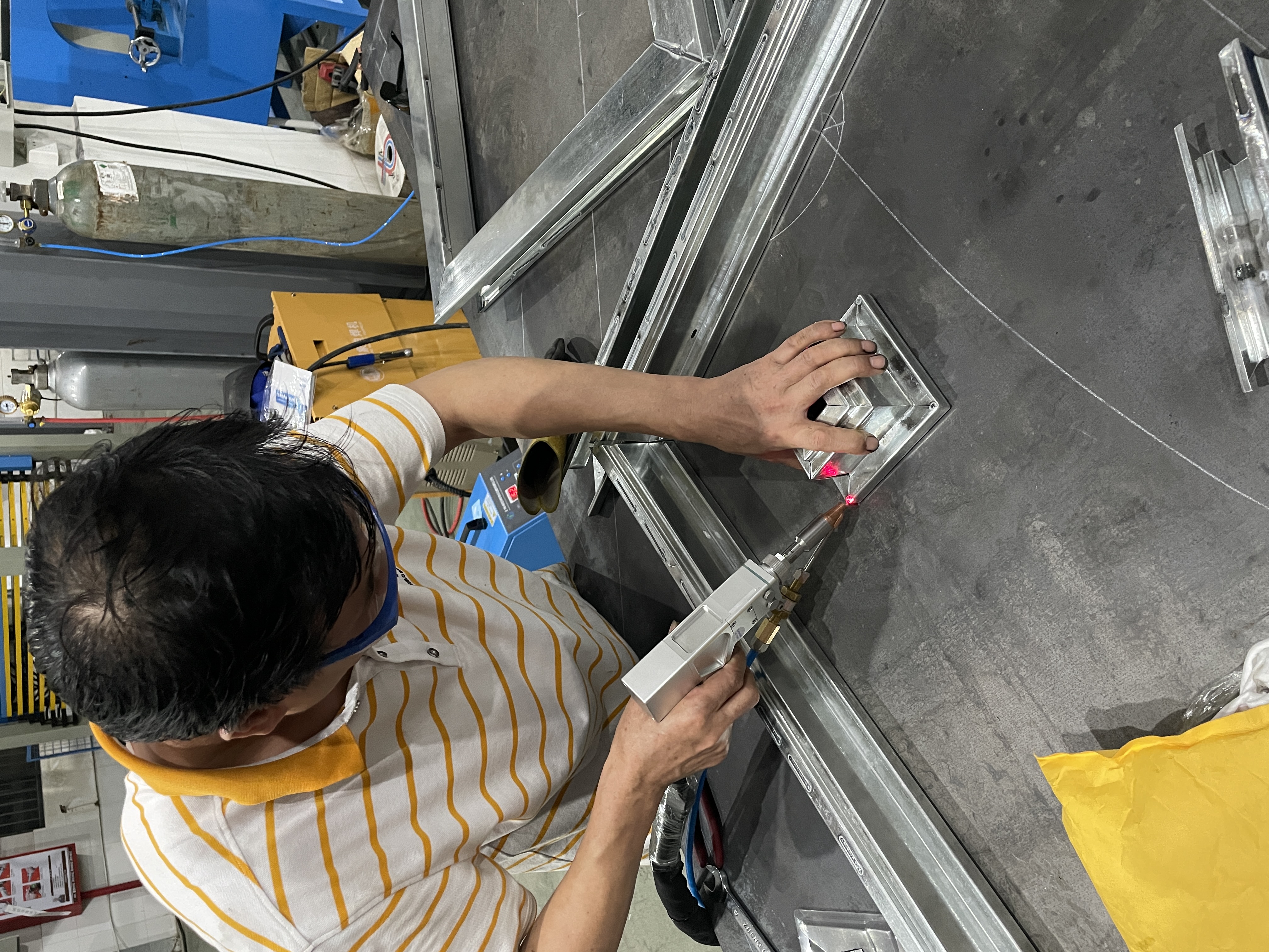 冷焊机,超激光冷焊机,高精密冷焊机