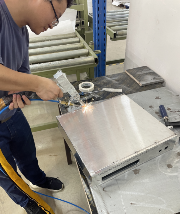 冷焊机,超激光冷焊机,高精密冷焊机